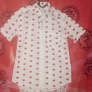 Short sleeve shirt